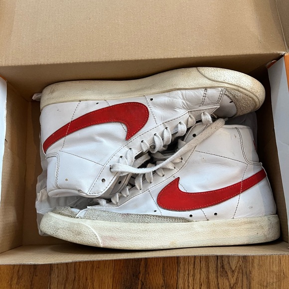 Nike White High-Top Sneakers - Picture 2 of 5